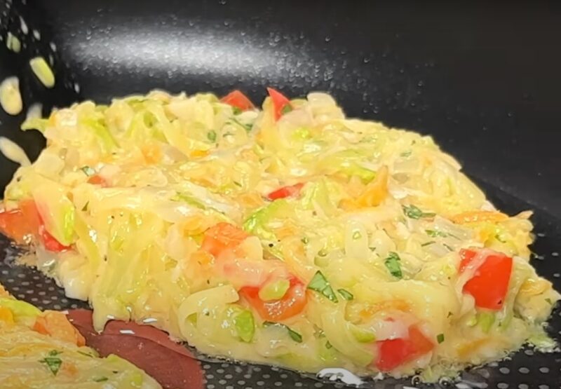 Хрустящие снаружи, нежные внутри: как приготовить идеальные котлеты из картофеля и кабачков